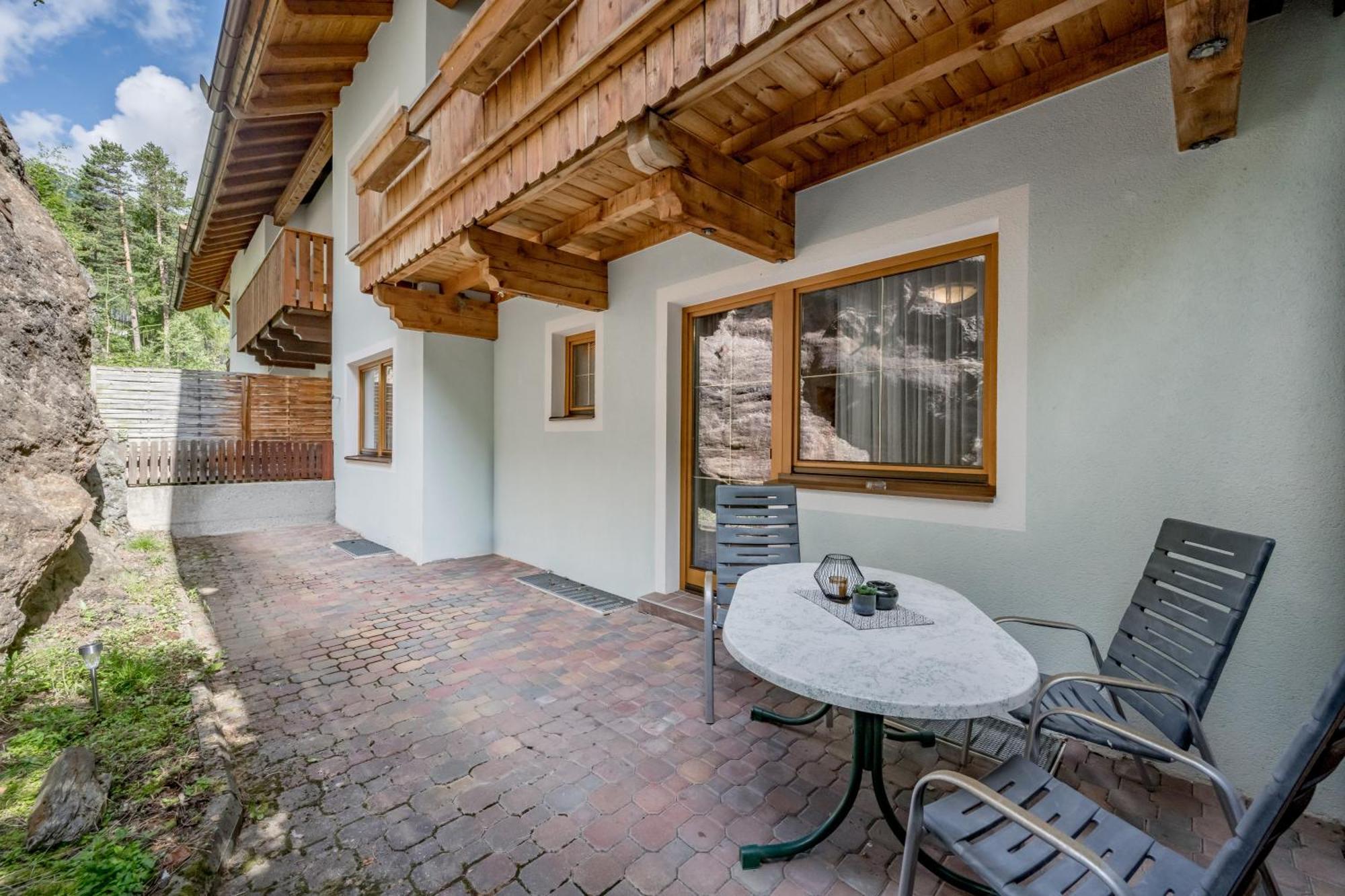 Appartmenthaus DeKupi´s Sölden Exterior foto